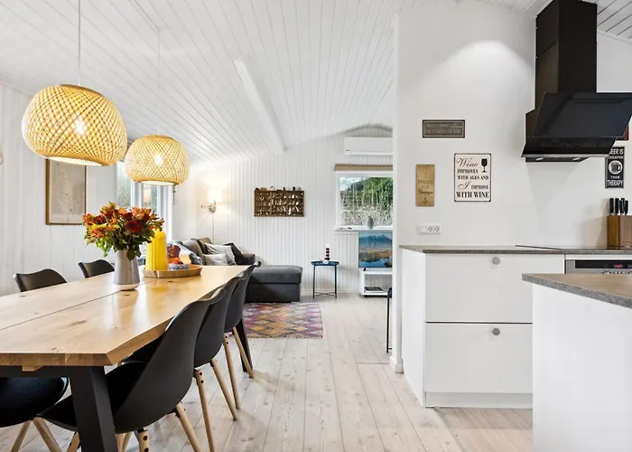 Felis - 75m From The Sea By Interhome *