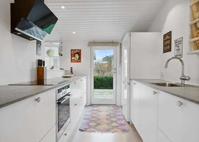 Felis - 75m From The Sea By Interhome Martofte