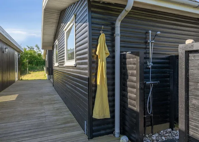 Felis - 75m From The Sea By Interhome Semesterbostad *